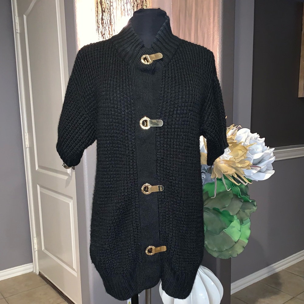 Michael Kors gorgeous long short sleeve sweater